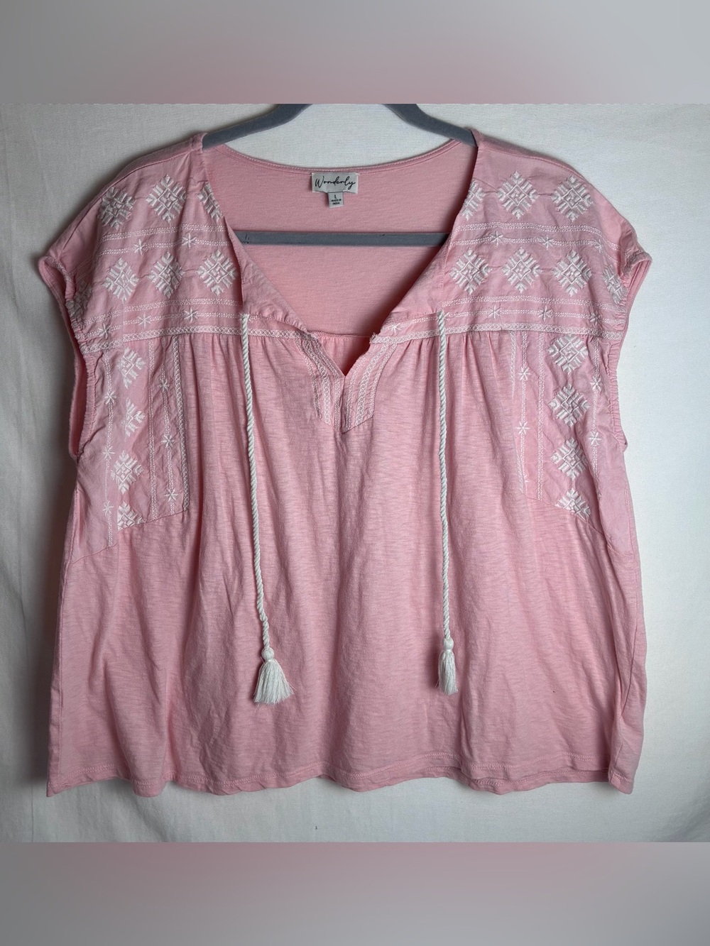 Wonderly Boho Embroidered Peasant Blouse Large Pink Cap Sleeve Tassel Trim Top